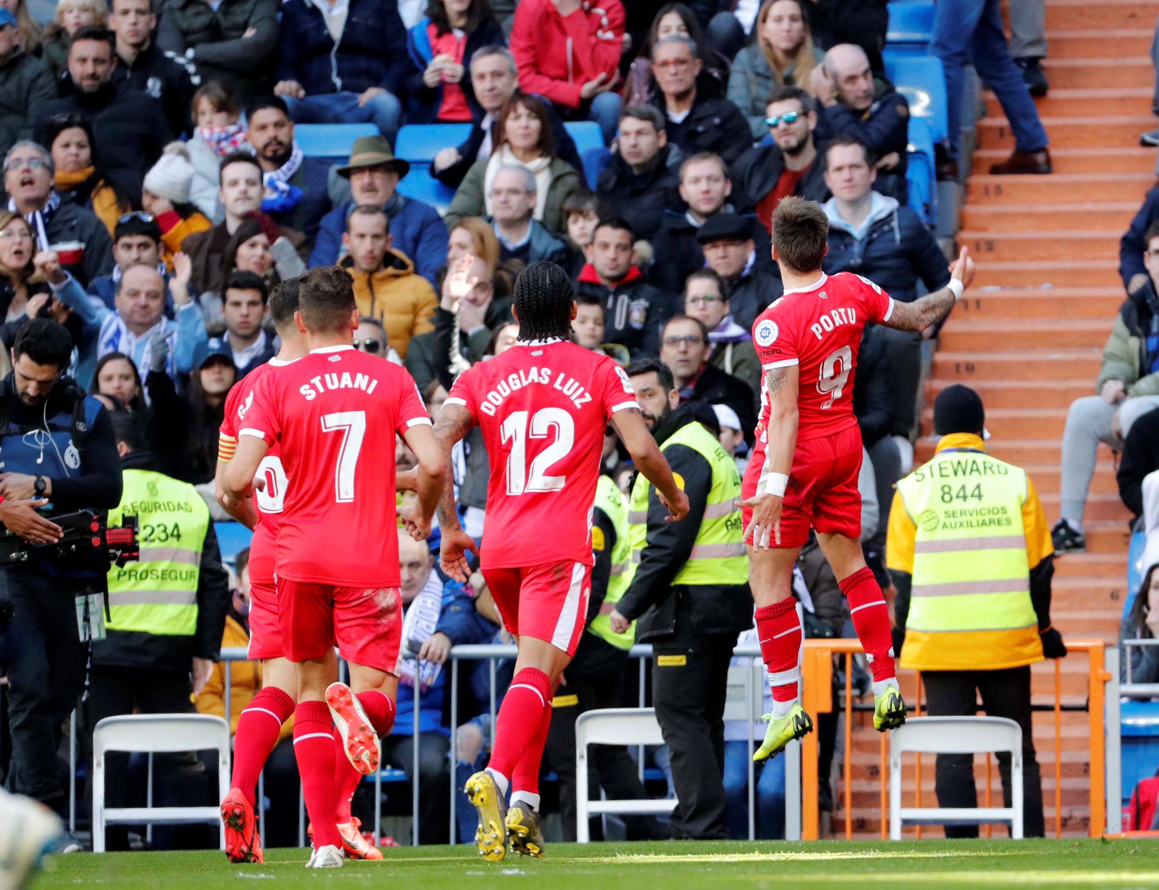 使他能在这 使他能在这