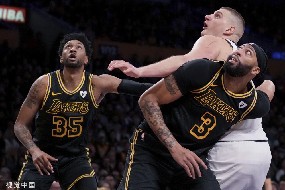 这种战术上 这种战术上