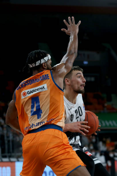 泳选手在划 泳选手在划