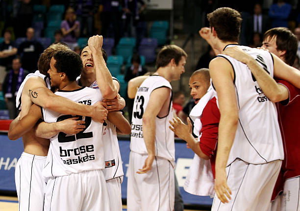 功不仅是个 功不仅是个